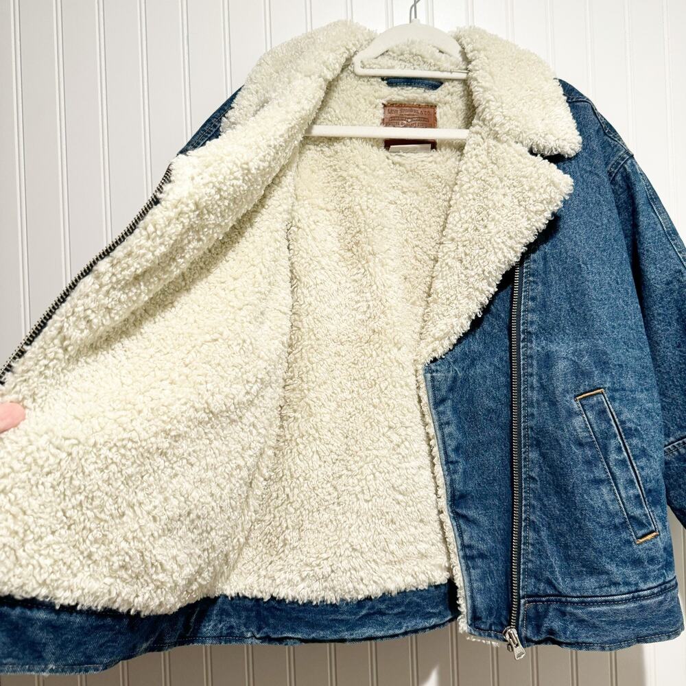 Levis Premium Denim Sherpa Flight Jacket Size Medium - Picture 6 of 8